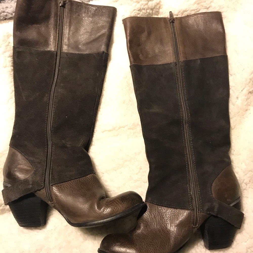 Fergie Boots